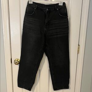 Mom Jean with Elastic Waist- Black